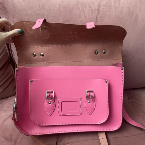 Barbie pink The Leather Satchel Co 13-14inch bag purse crossbody handle EUC - Picture 10 of 10